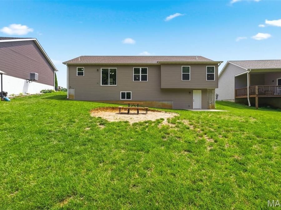 Property Image 40