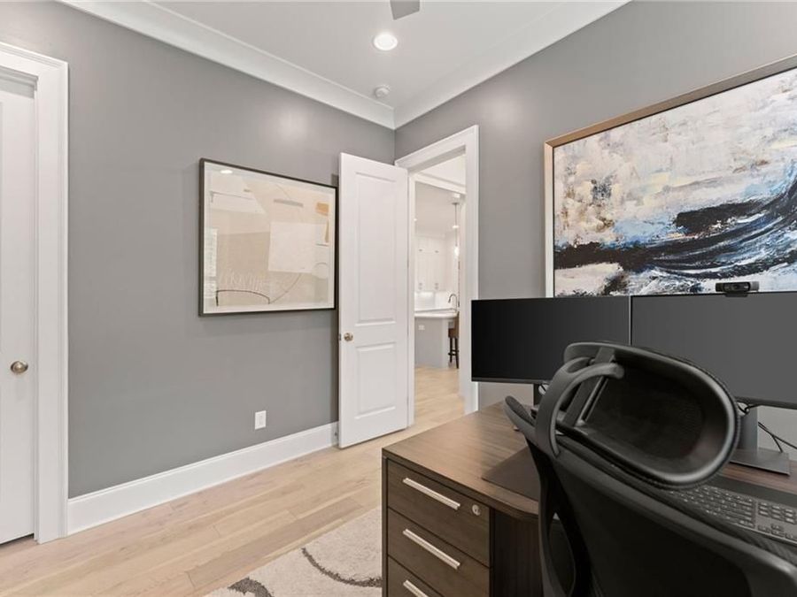 Property Image 28