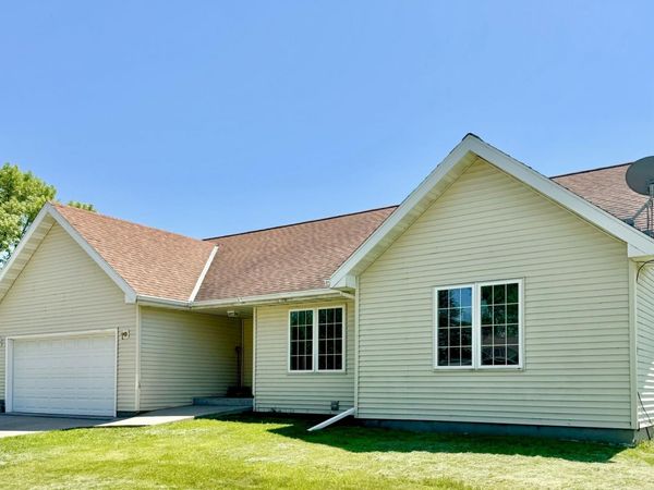 309 Iowa Avenue, Hoffman, MN 56339