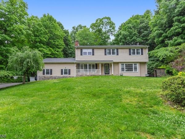 596 Terhune Dr, Wayne, NJ 07470
