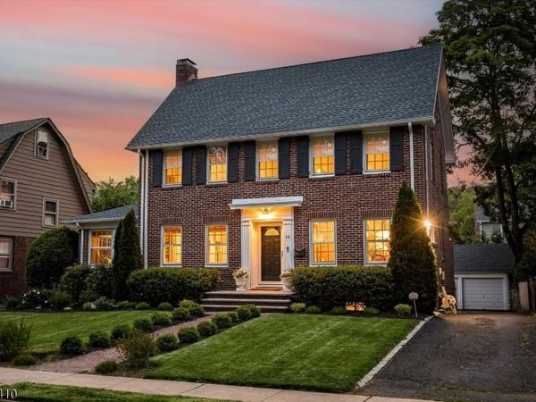 39 Kendal Ave, Maplewood, NJ 07040