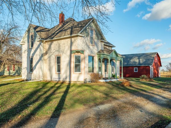 103 N Dewey Street, Prairie City, IA 50228
