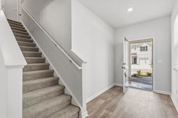 528 Southwind Way photo 4