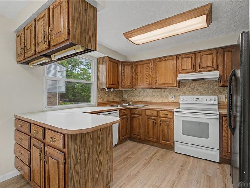 641 Mariclaire Avenue, Dayton, OH 45377 Photo 15