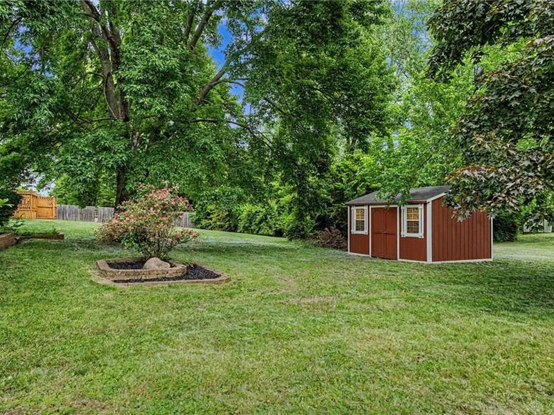 641 Mariclaire Avenue, Dayton, OH 45377 Photo 47