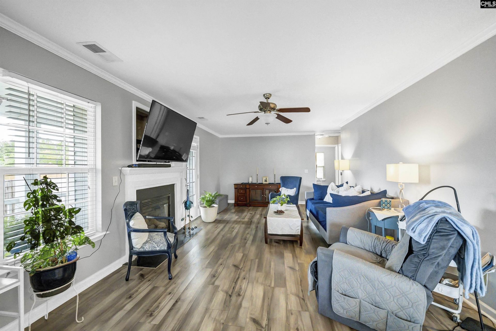 154 Ridge Pointe Drive  Photo 13