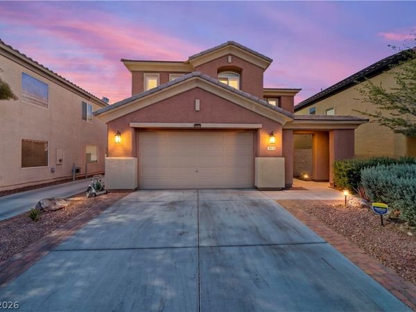 6824 Rolling Oaks Court , Las Vegas, NV 89131