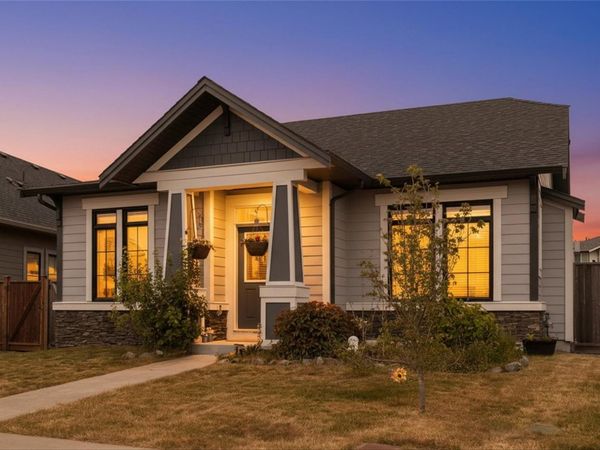 3334 Trumpeter St , Colwood, BC V9C 0P9