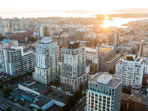 845 Johnson St, Unit #1506, Victoria, BC V8W 0G3