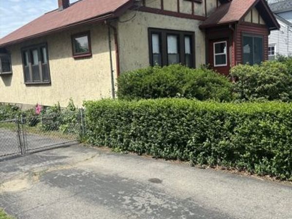 69 Sixth Avenue, Quincy, MA 02169