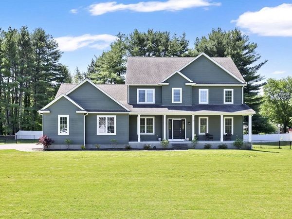 27 Kibbe Ln, Hampden, MA 01036