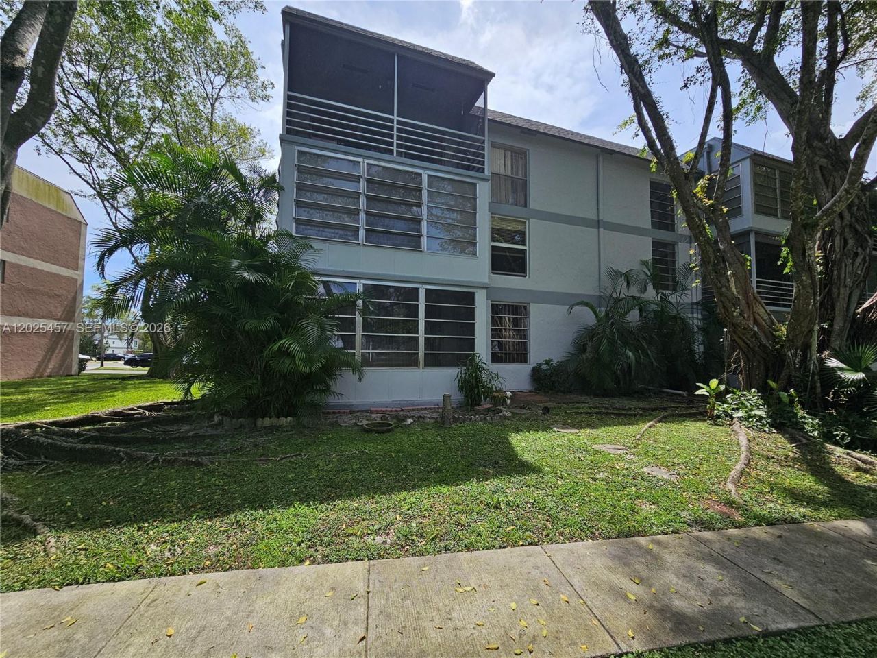 8380 Sands Point Blvd , Unit J110, Tamarac, FL 33321 Photo