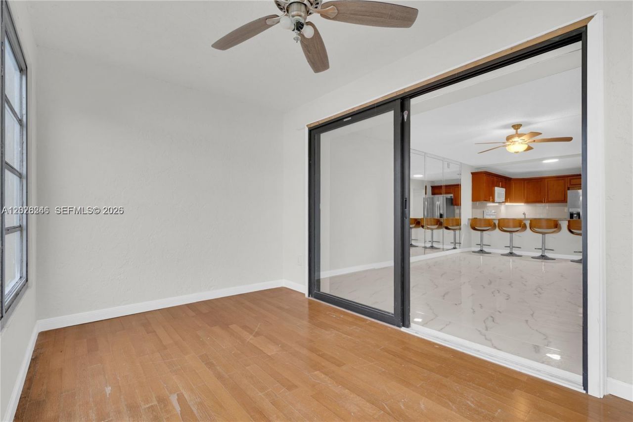 9355 SW 8th St , Unit 425, Boca Raton, FL 33428 Photo