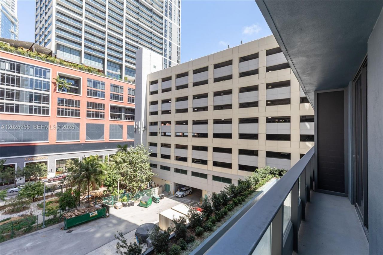 121 NE 5th St , Unit 510, Miami, FL 33132 Photo