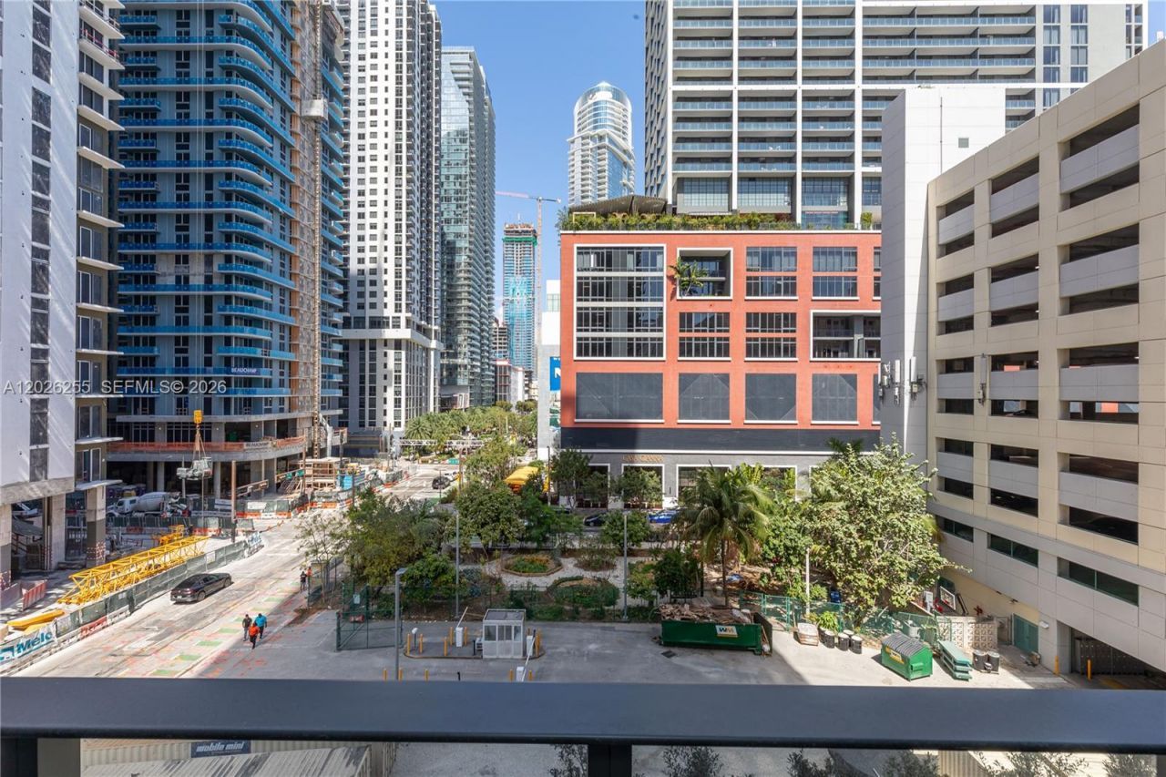 121 NE 5th St , Unit 510, Miami, FL 33132 Photo
