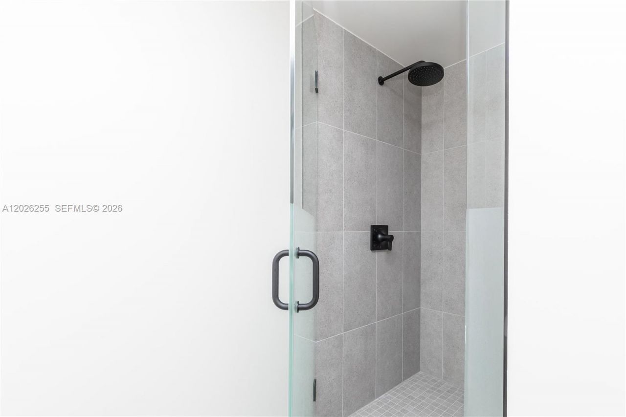 121 NE 5th St , Unit 510, Miami, FL 33132 Photo
