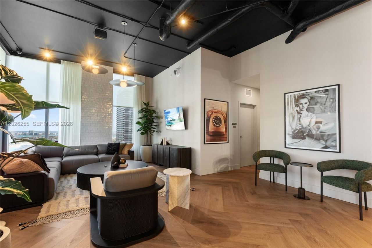 121 NE 5th St , Unit 510, Miami, FL 33132 Photo