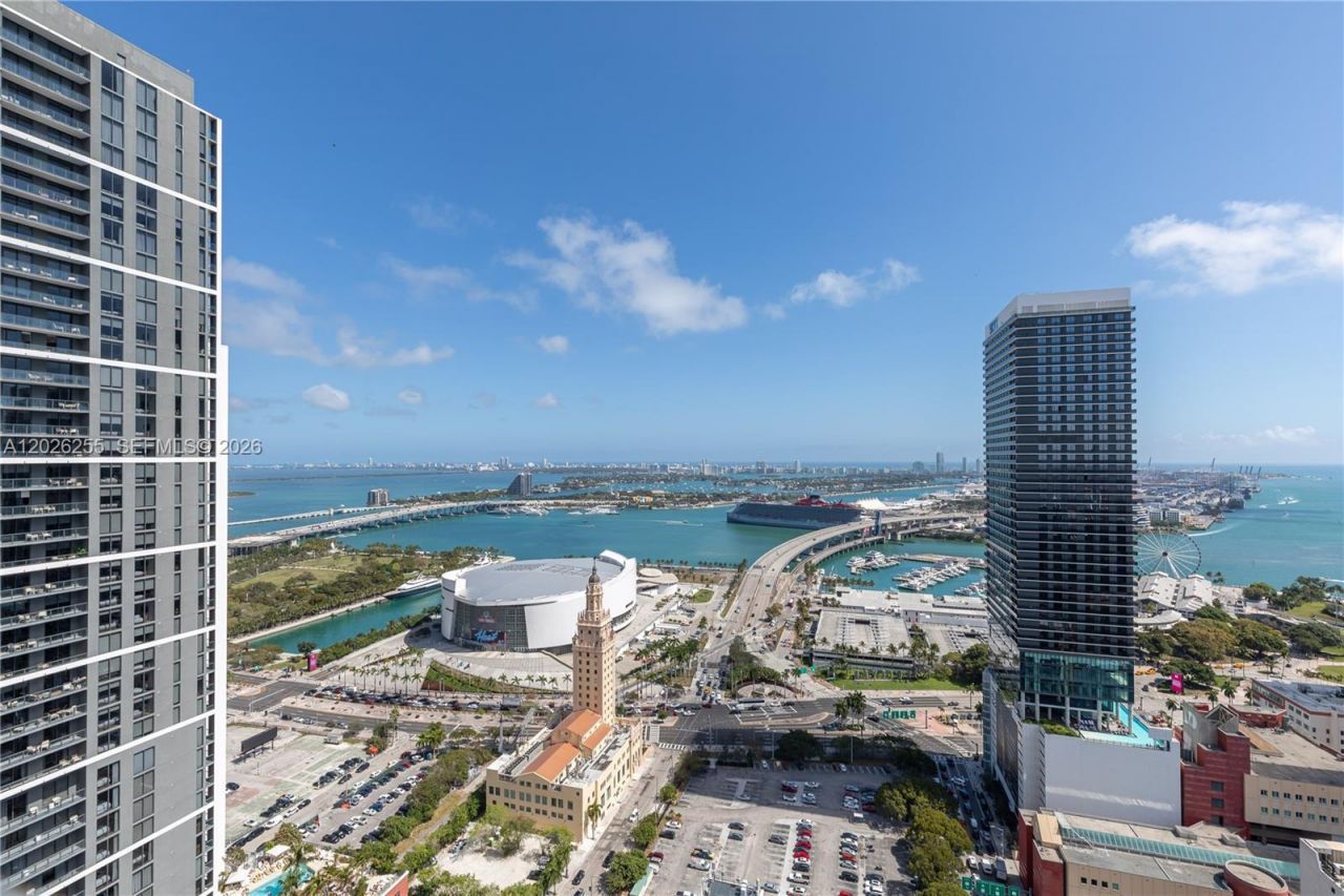 121 NE 5th St , Unit 510, Miami, FL 33132 Photo