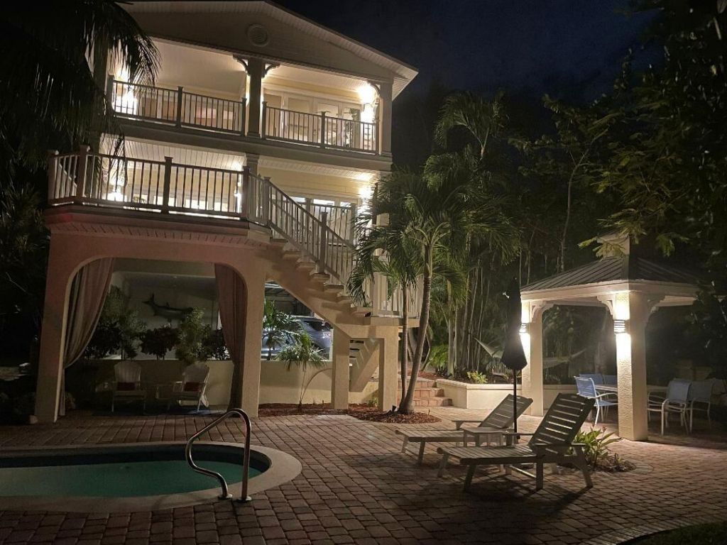 575 95th Street, Marathon, FL 33050 Photo