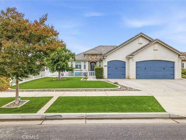 226 Hampton Drive, Santa Maria, CA 93454