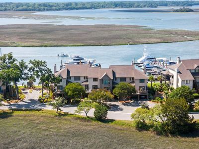 1912 Marsh Oak Lane, Seabrook Island, SC 29455