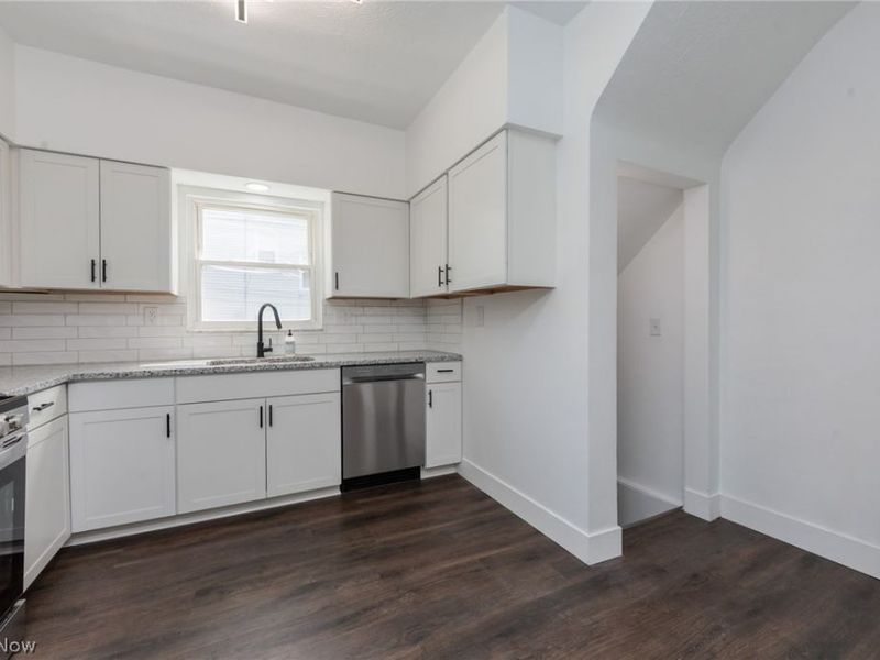 4022 Cypress Avenue, Cleveland, OH 44109 Photo 15