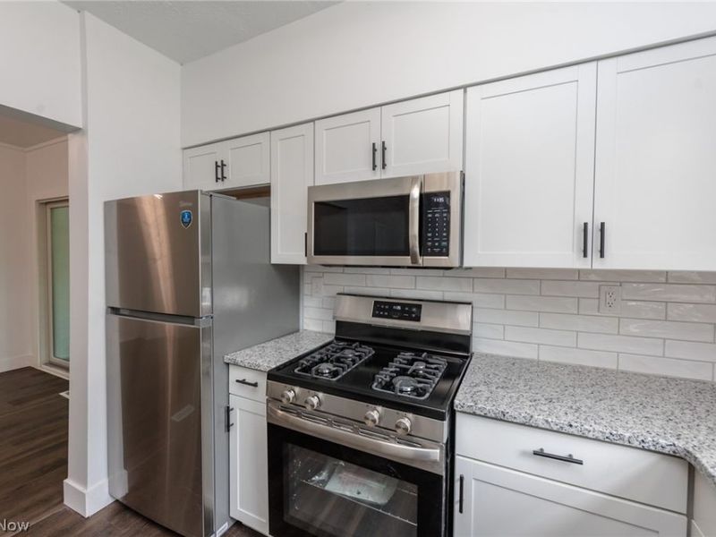 4022 Cypress Avenue, Cleveland, OH 44109 Photo 22