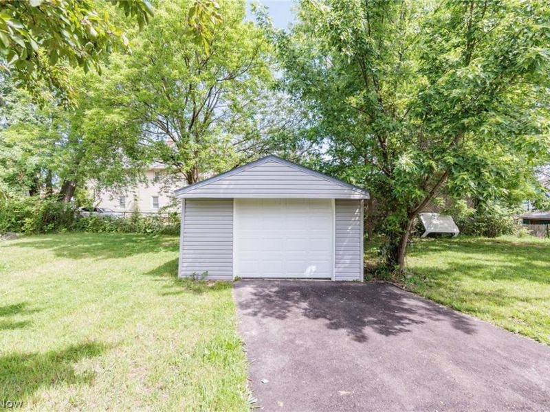 4022 Cypress Avenue, Cleveland, OH 44109 Photo 42