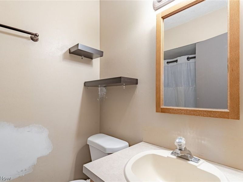 1440 Cedarwood Drive , Unit B, Westlake, OH 44115 Photo 22