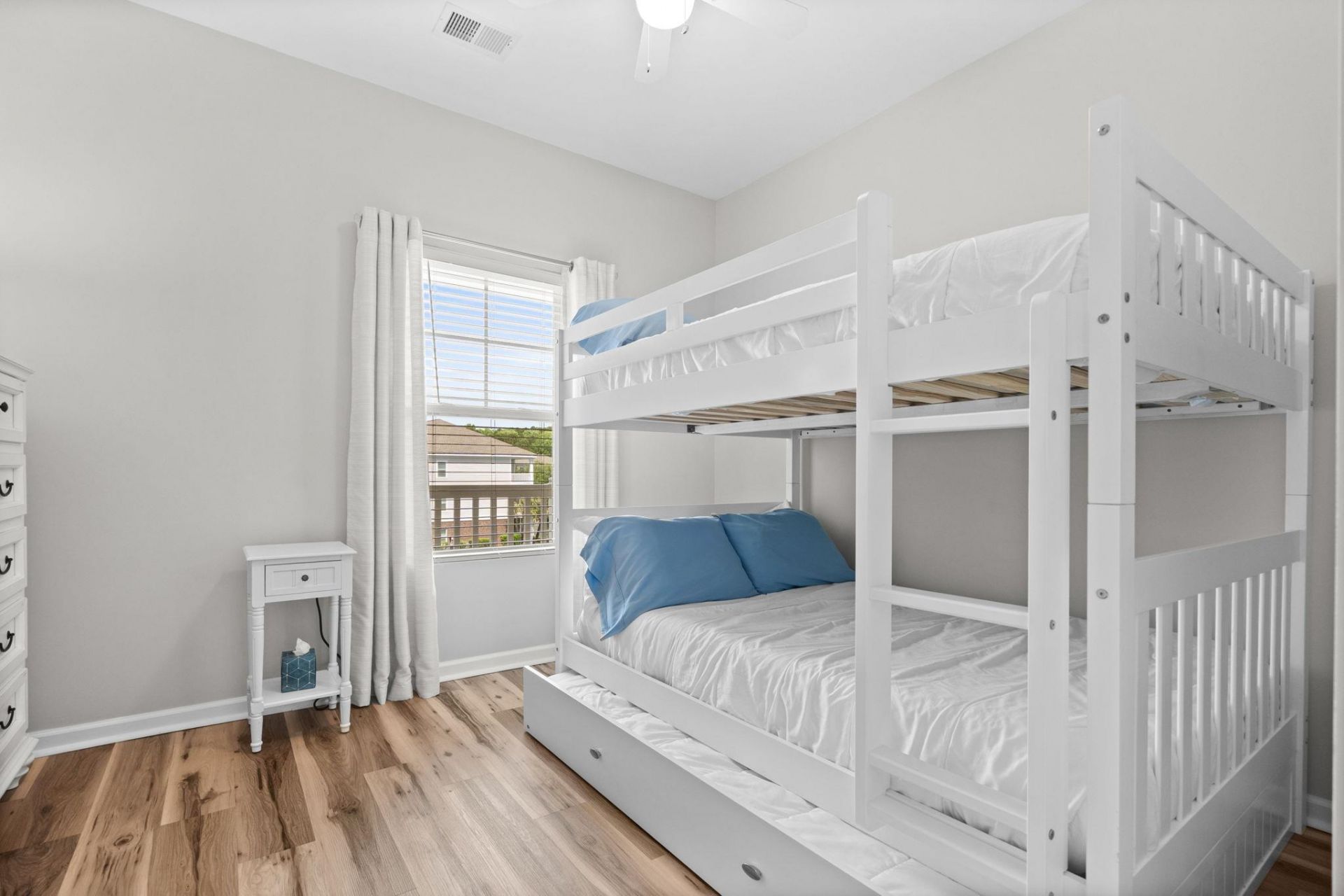 6253 Catalina Dr.  Photo 19