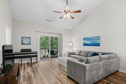 6253 Catalina Dr.  photo 4