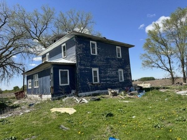8321 L Avenue, Fayette, IA 52142