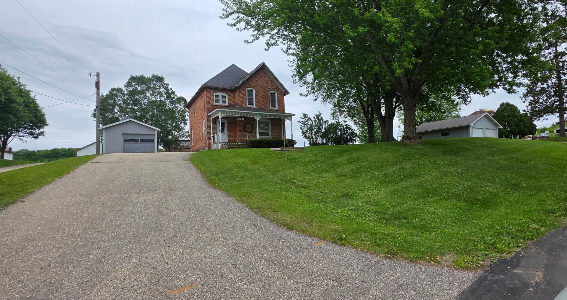N17088 E Orchard Lane , Galesville, WI 54630