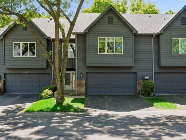 2228 Sherwood Court, Minnetonka, MN 55305