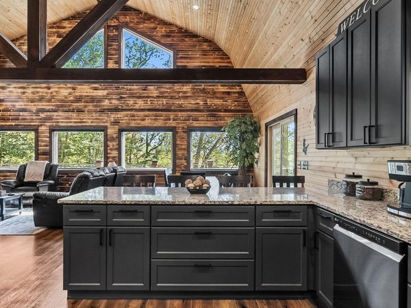 12089 Cantwell Cliffs Road , Rockbridge, OH 43149