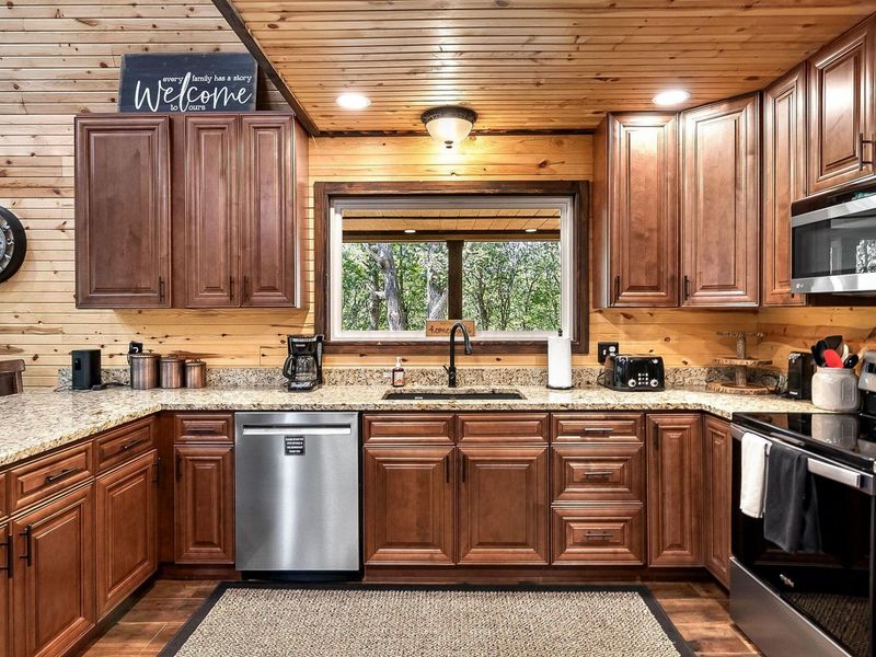 12089 Cantwell Cliffs Road, Rockbridge, OH 43149 Photo 71