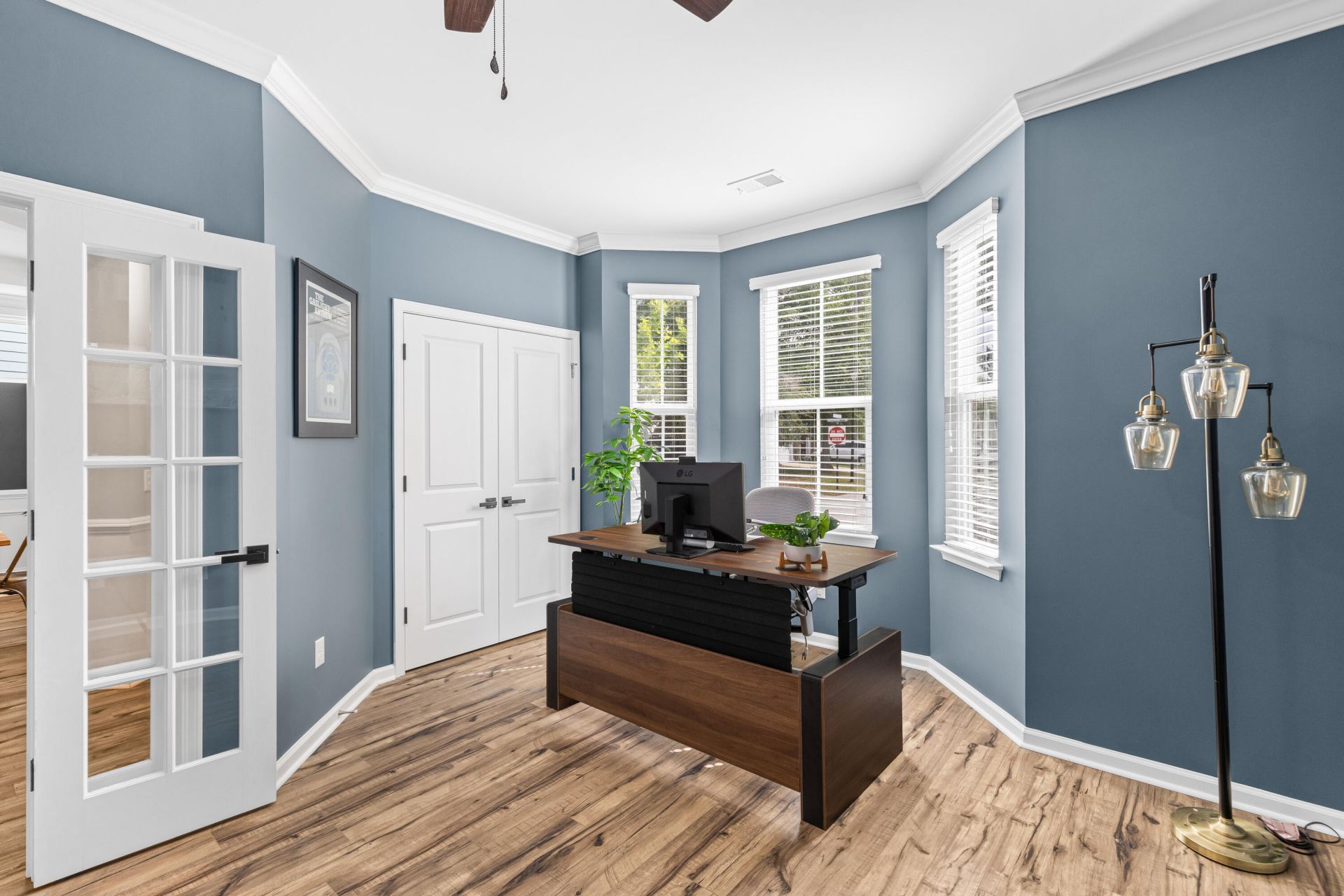 2073 Kemmerlin Street Photo 16