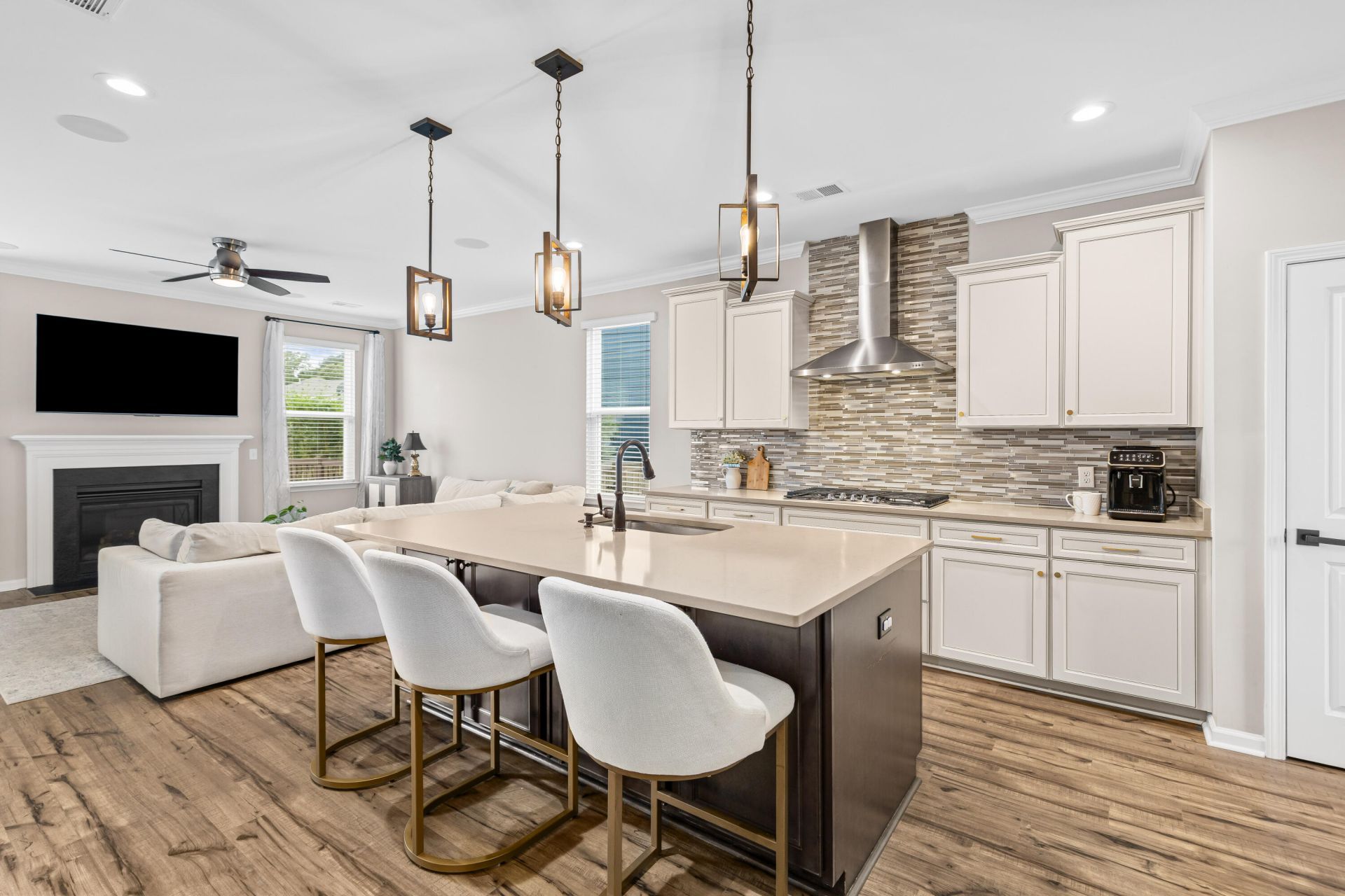 2073 Kemmerlin Street Photo 18
