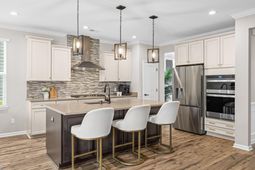 2073 Kemmerlin Street photo 4