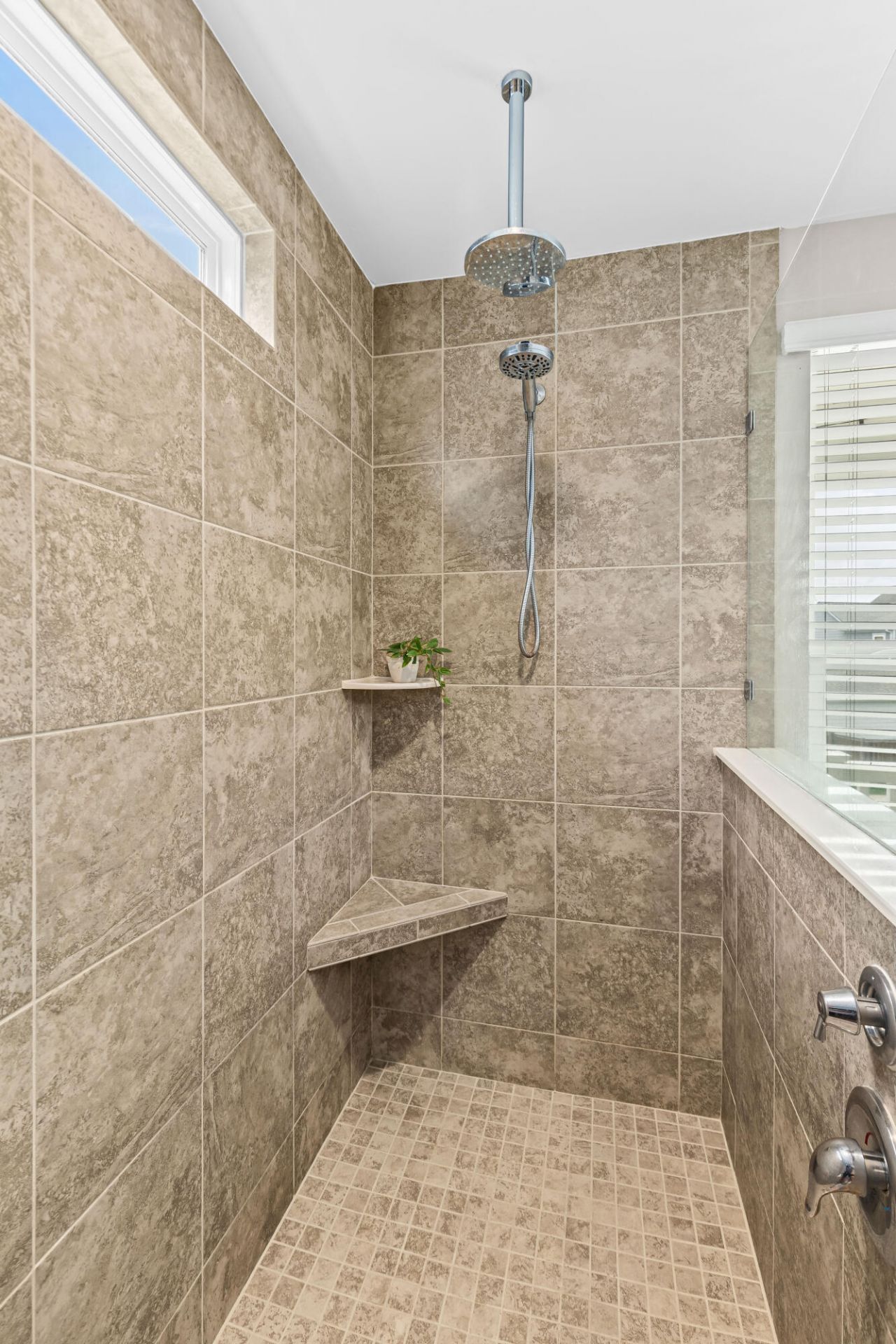 2073 Kemmerlin Street Photo 35