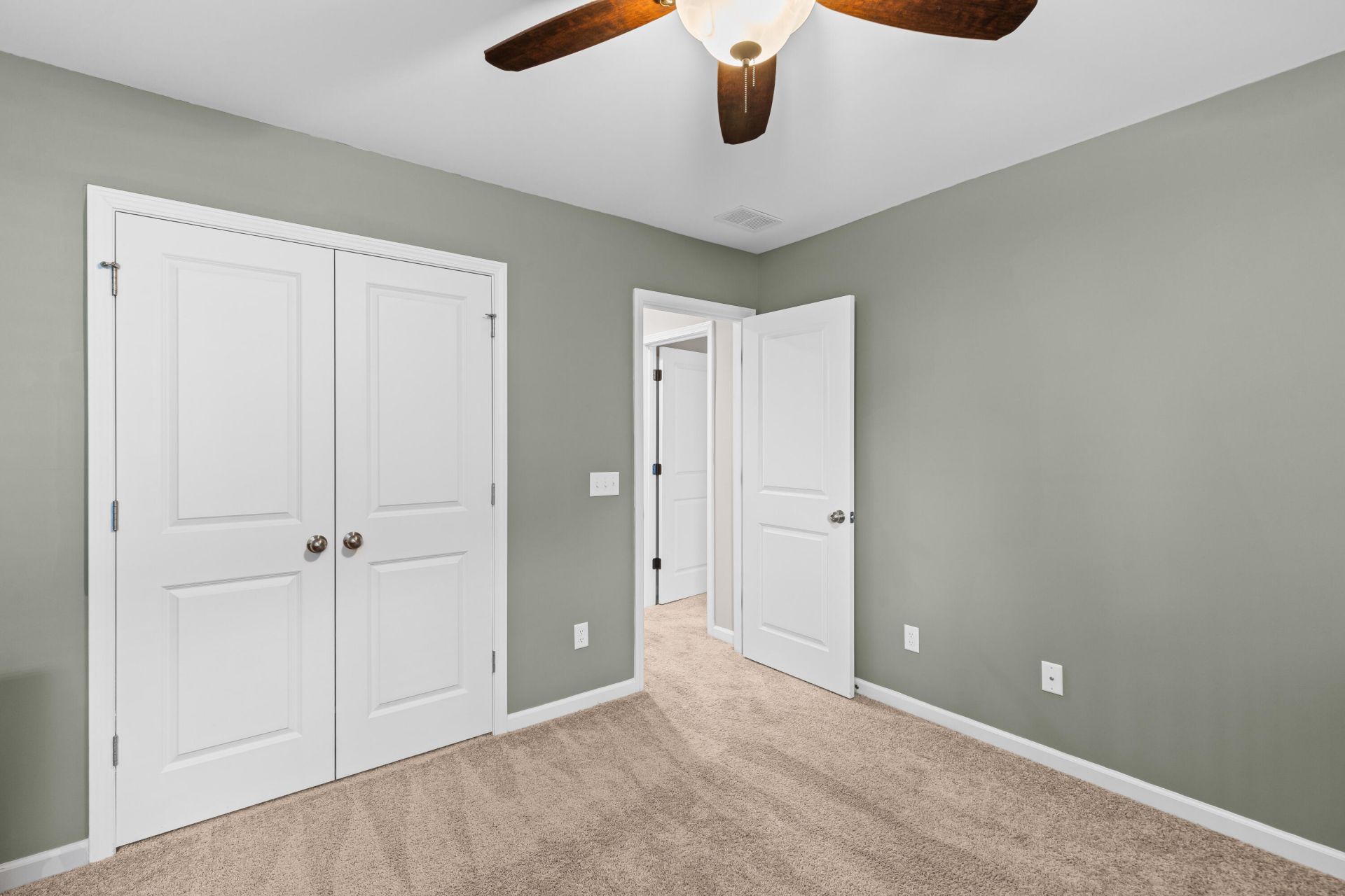 2073 Kemmerlin Street Photo 37