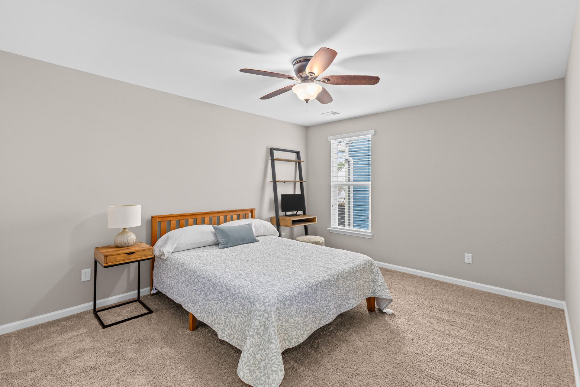 2073 Kemmerlin Street Photo 39