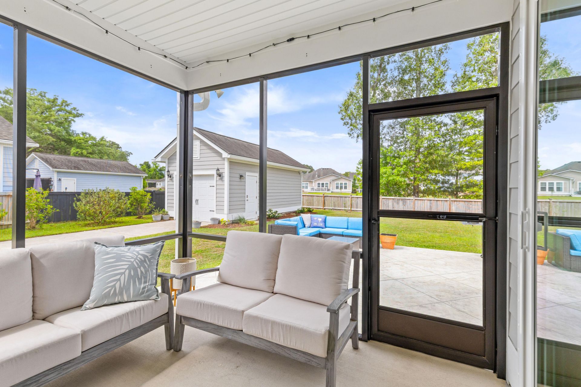 2073 Kemmerlin Street Photo 42