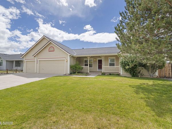 2972 Hot Springs Drive, Minden, NV 89423