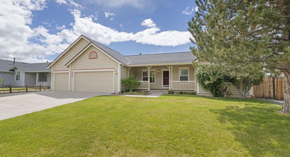 2972 Hot Springs Drive, Minden, NV 89423 Photo