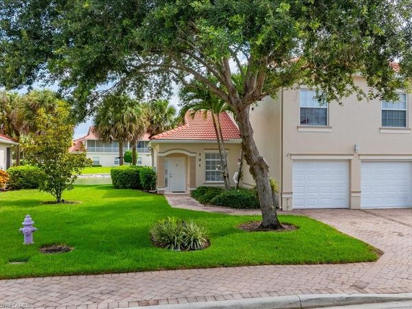 25064 Peacock LN , Unit 101, NAPLES, FL 34114