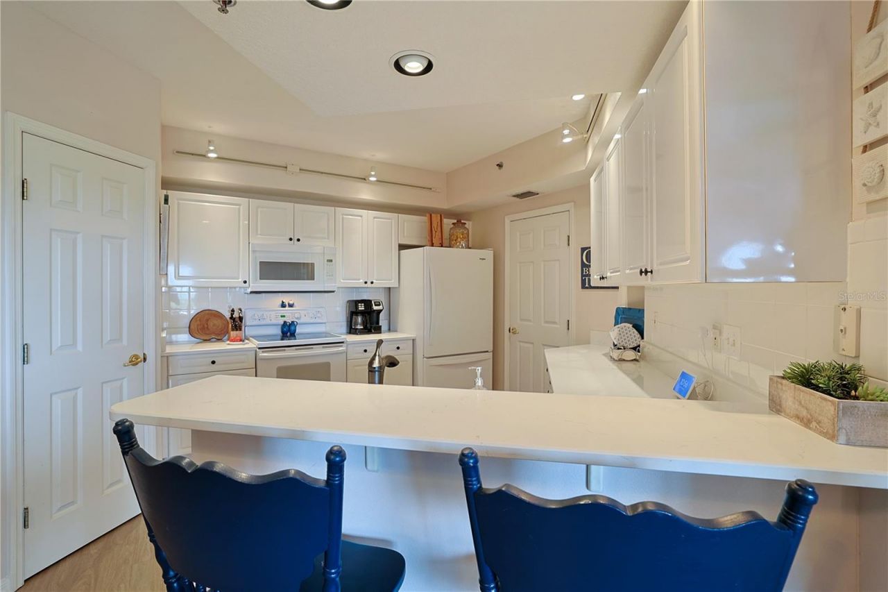 5300 S Atlantic Avenue, Unit 6-402, New Smyrna Beach, FL 32169 Photo