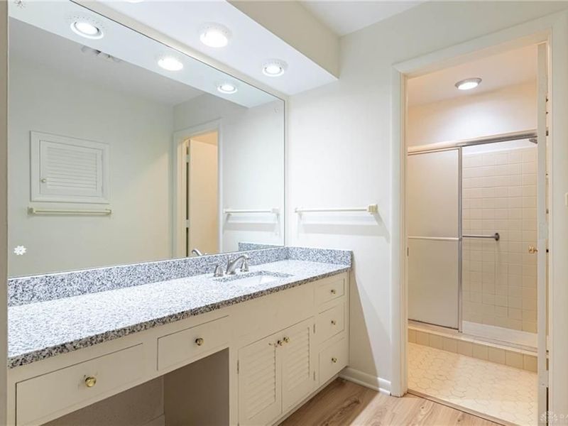 3401 Southdale Drive, Unit 5, Kettering, OH 45409 Photo 10