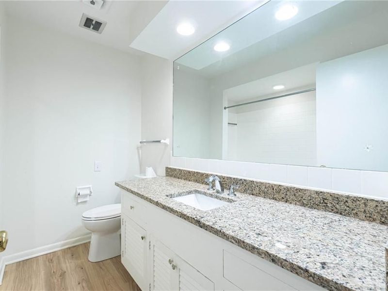 3401 Southdale Drive, Unit 5, Kettering, OH 45409 Photo 14
