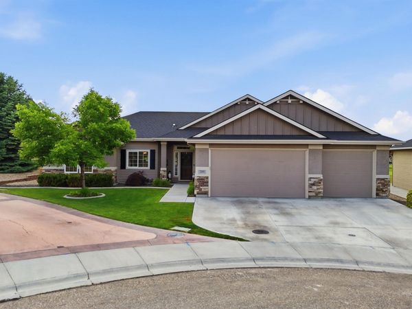 2205 S Herron Dr., Nampa, ID 83686